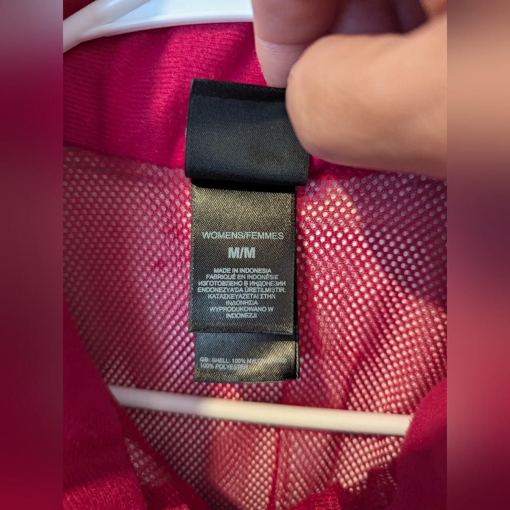 The North Face Hyvent Gray and Pink Jacket - Picture 7 of 8